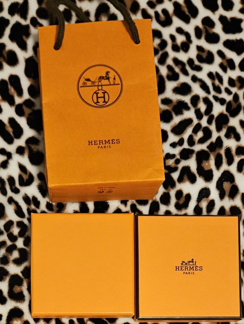 NEW Hermès Small Orange Gift Box Bag Set Booklet Jewelry Storage Scarf Travel - Picture 4 of 16